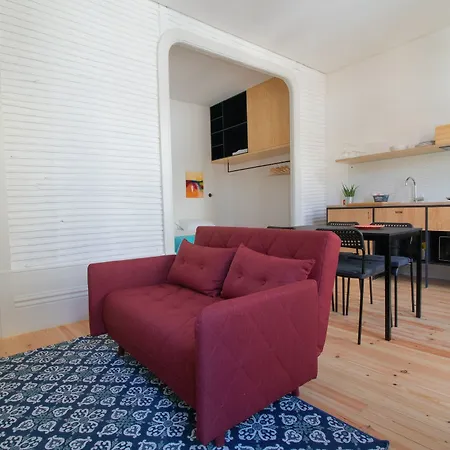 Apartment Step In
